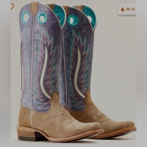 Women’s 8 Ariat